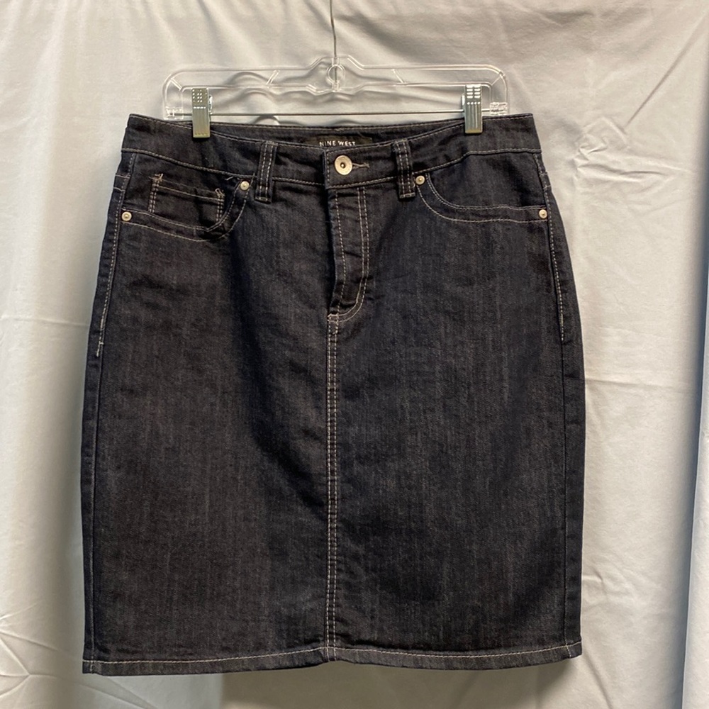 Nine West denim blue skirt